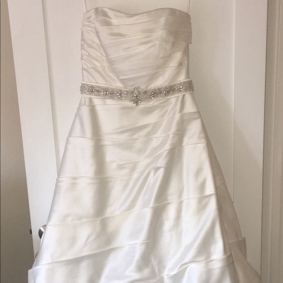 Wedding dress / Michelle Roth / Kleinfelds - Picture 1 of 8